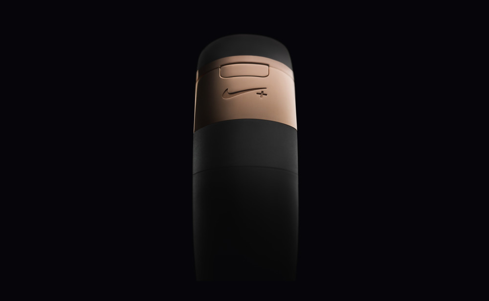 Nike+ FuelBand SE Rose Gold Detail