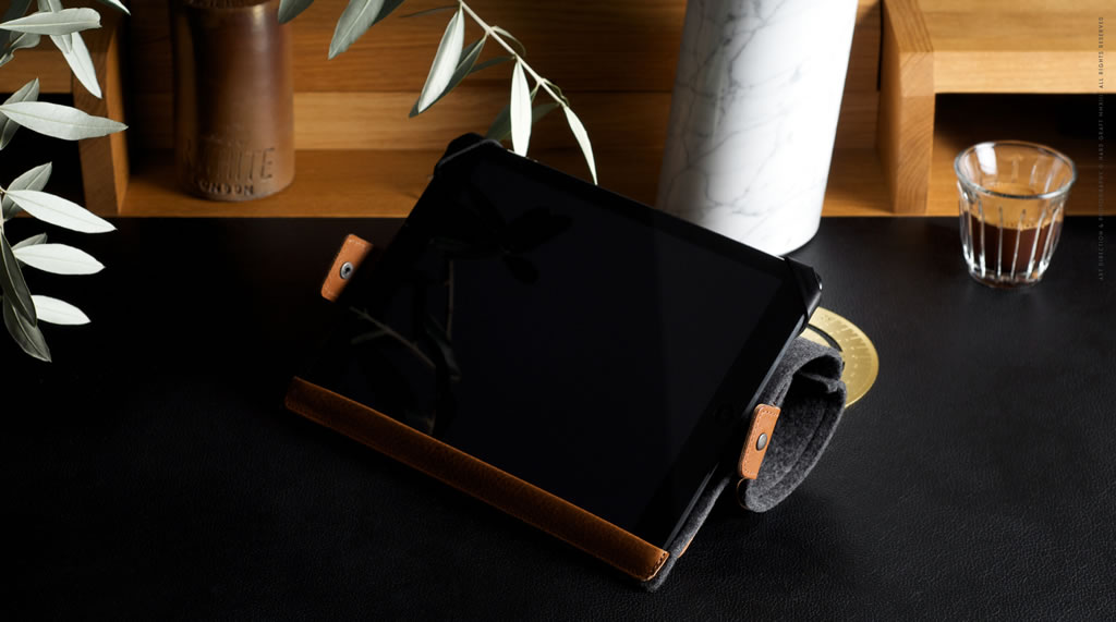 Hard Graft iPad Air Tilt Case & Stand Rolled Stand