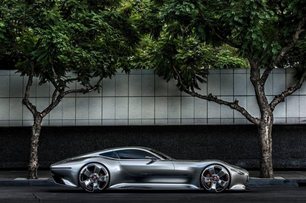 Mercedes AMG Vision Gran Turismo Side