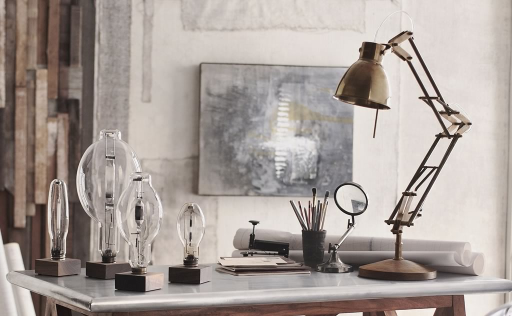 Enzo Articulated Lamp