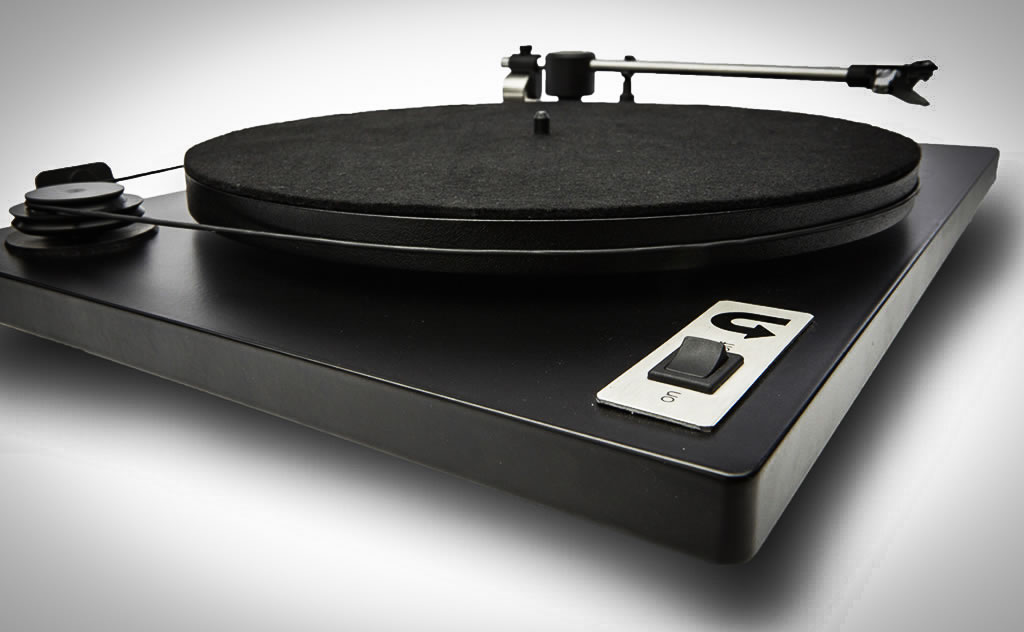 Orbit Turntable in Black details