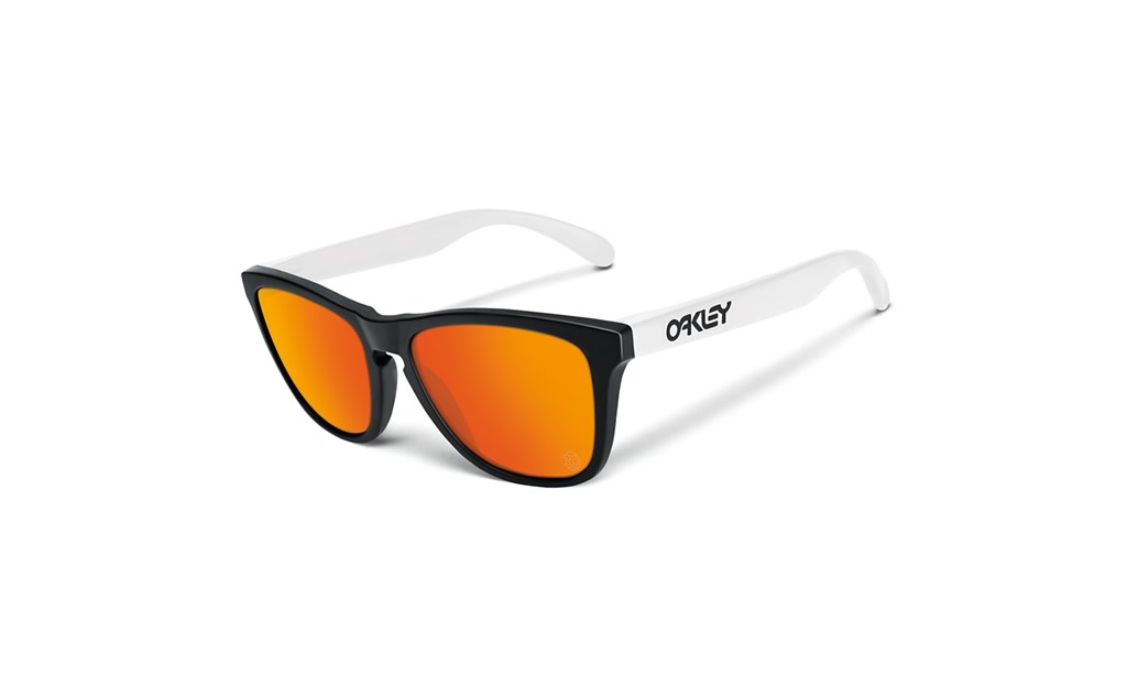 Oakley Frogskin Heritage Collection White