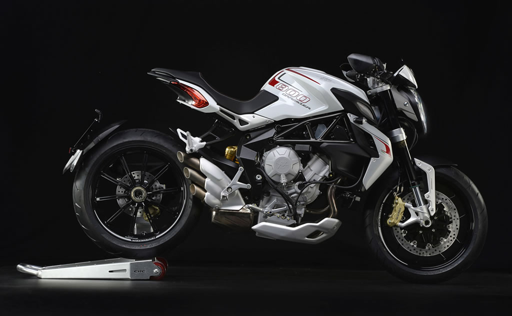 MV Agusta Brutale Dragster 800 right side