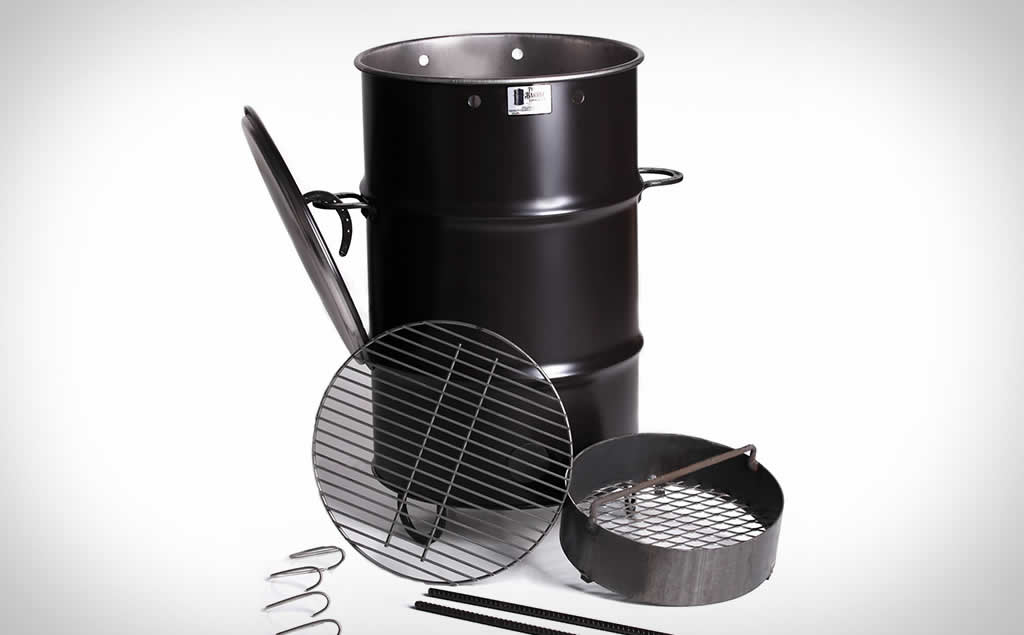 Pit Barrel Cooker